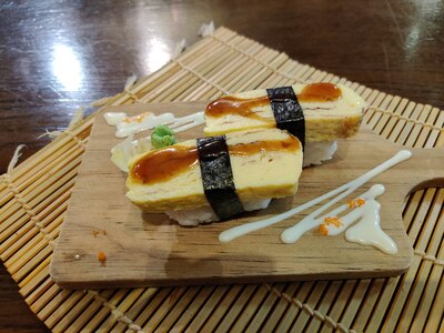 Tamago Nigiri