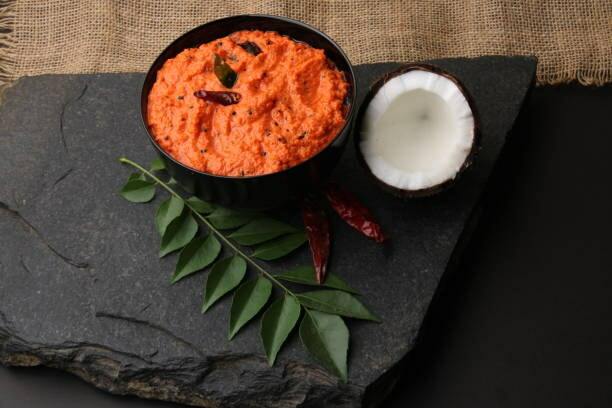 CHUTNEYS & DIPS