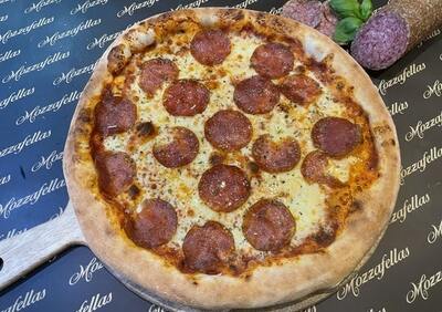 Salami Pizza
