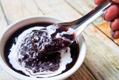 H16.  Black Glutinous Rice Coconut Milk and Tangyuan