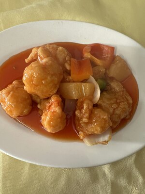 100. Sweet & Sour King Prawns Hong Kong Style 香虾