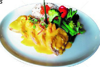 PESCADO RELLENO CON PULPA DE CANGREJO