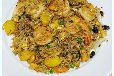PINEAPPLE FRIED RICE