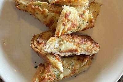 GARLIC BREAD