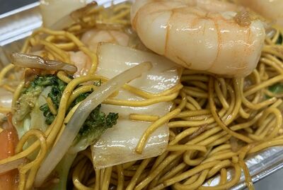 King Prawn Chow Mien 大虾炒面101