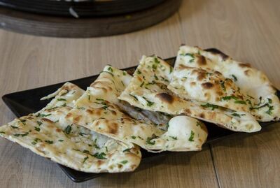 GARLIC NAN (chopped garlic)
