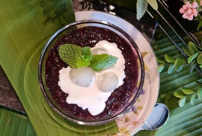 BLACK STICKY RICE WITH LONGAN