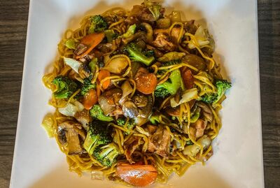 Chicken Yakisoba