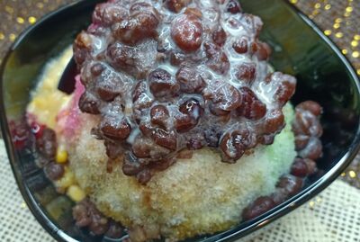 K19.   Chocolate Ice Kacang with ice cream