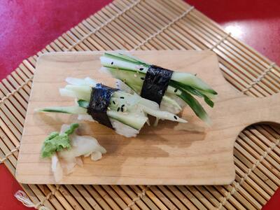 Cucumber Nigiri 2pcs