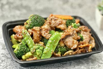 Beef w. Garlic Sauce