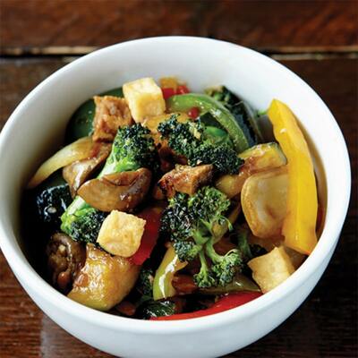 Tofu and Veg Stir Fry (Vegan)