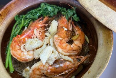 Pottery Prawns and Crabmeat
