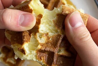 W10. Mochi Waffle