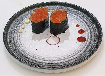 S10A. Nigiri de Ikura
