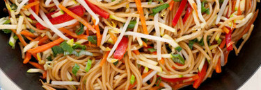 Stir Fried Thin Egg Noodle