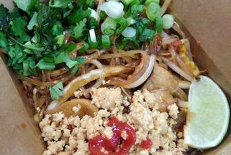 VEGGIE PAD THAI