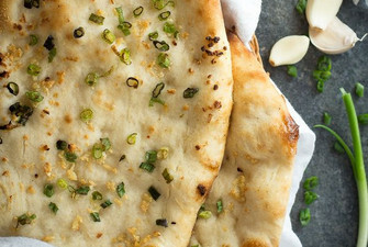 11 - GARLIC NAN