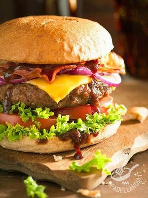 Royal Cheese Burger