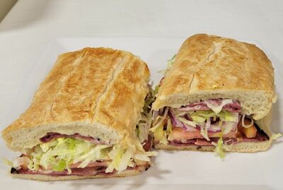 SANDWICH CON PASTRAMI