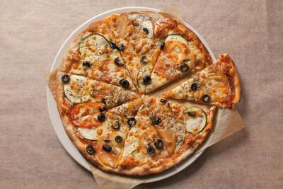 Pizza Mediterránea