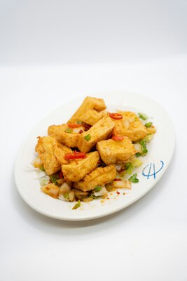 Salt & Chilli Tofu 椒盐豆腐