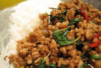KaPowKaiSub กะเพราไก่สับ