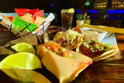 MAYA PLATE WITH TAMALES