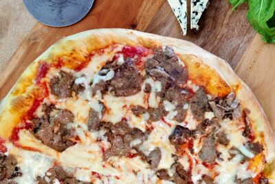Pizza - Philly Cheese