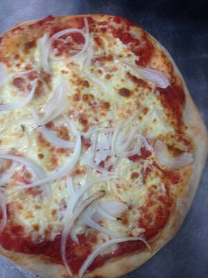 Cipolla Pizza