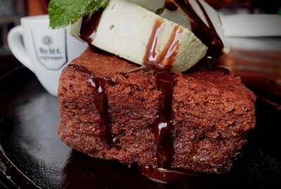 Sizzling Brownie + Kulfi