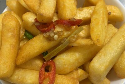 Salt & Chilli Chips  椒盐薯条