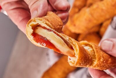 SWEET STICKS / DEDOS DE QUESO CON BOCADILLO