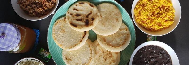 Kit Arepa en Casa/Kit Arepa at home