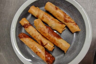 crispy chicken rolls (5)