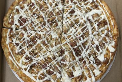 BACON CHICKEN RANCH PIZZA