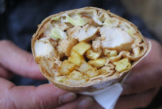Kebab con Patatas Dentro