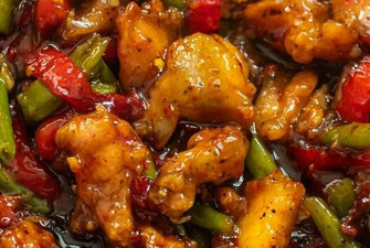MONGOLIAN CHICKEN