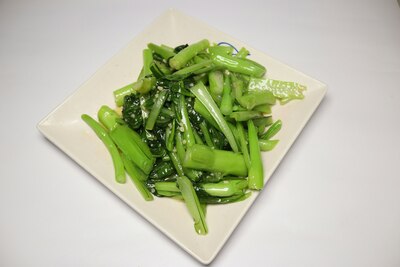 Choi Sum in Garlic Sauce 蒜蓉炒本地菜心