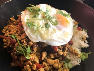 76 Pad Kra Pao Gai Dao
