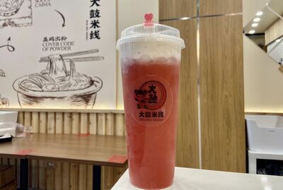 Cheese Strawberry / 芝士草莓