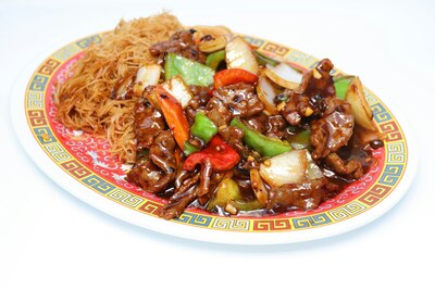 Beef Slices with Green Pepper in Black Bean Sauce 豉椒牛肉饭