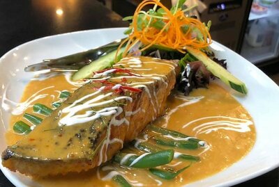 CHU CHEE SALMON