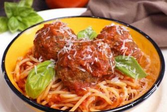 Spaghetti with Spicy Meatballs