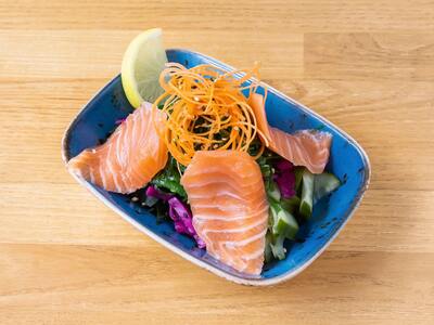 Salad Sunomono Salmon