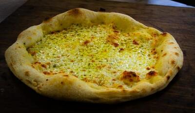 Garlic Pizza Bread with Cheese