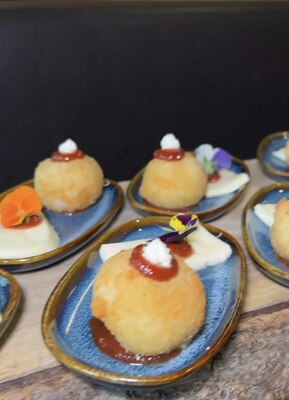 Cheese Balls with Guava