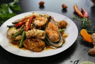 PAD CHA (SPICY STIR FRY)