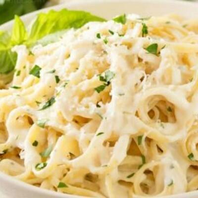 Pollo Gato Parmegiano Pasta