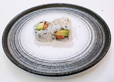 C2.Salmon con aguacate